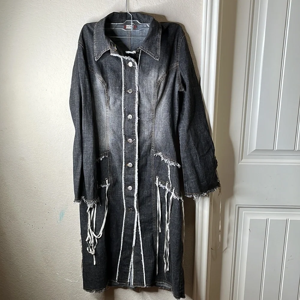 Connection 18 Distressed Black Denim Duster with White Fringe - Picture 5 of 5